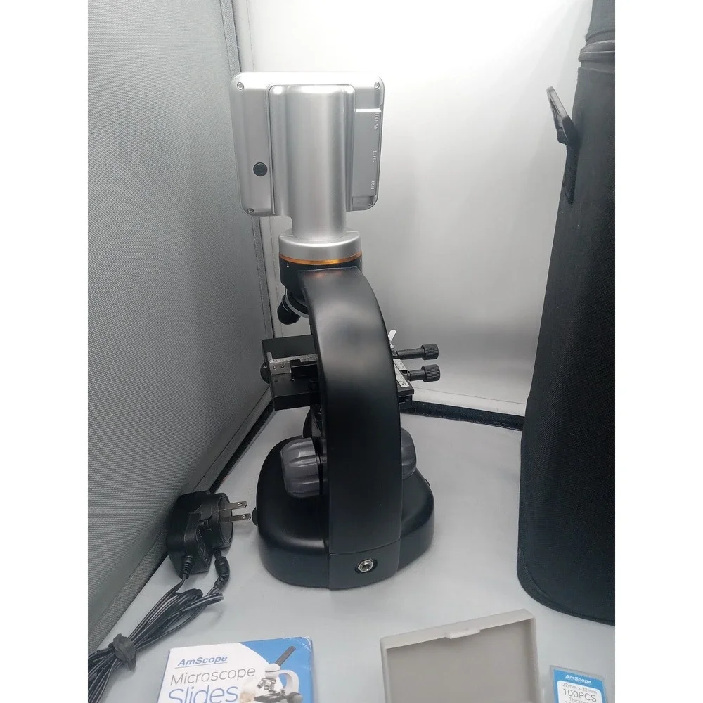 Celestron LCD Deluxe Digital Microscope II No Instructions Nice With‎ Sd Card